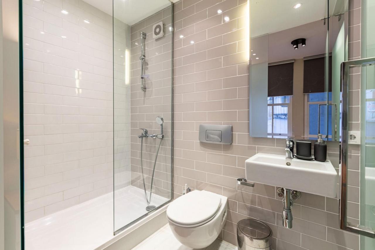 イスタンブールMesmerizing Flat With Bosphorus View In Beyogluアパートメント エクステリア 写真