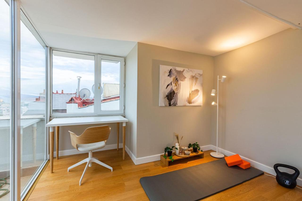 イスタンブールMesmerizing Flat With Bosphorus View In Beyogluアパートメント エクステリア 写真